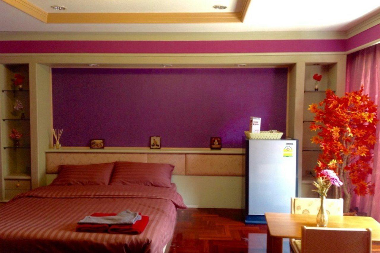 B&B 22 House Bangkok Bagian luar foto