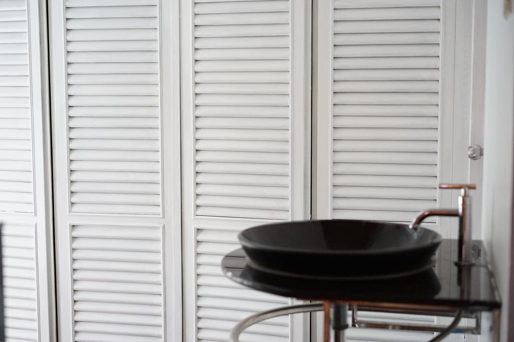 B&B 22 House Bangkok Bagian luar foto