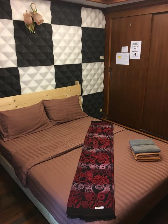 B&B 22 House Bangkok Bagian luar foto