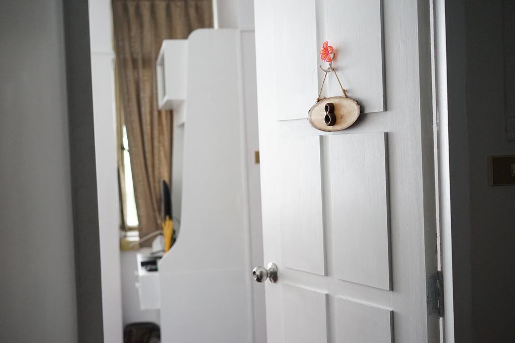 B&B 22 House Bangkok Bagian luar foto
